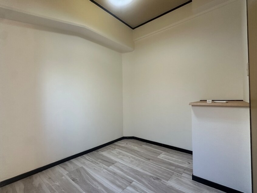 居室 宝東新ハイツ（301）