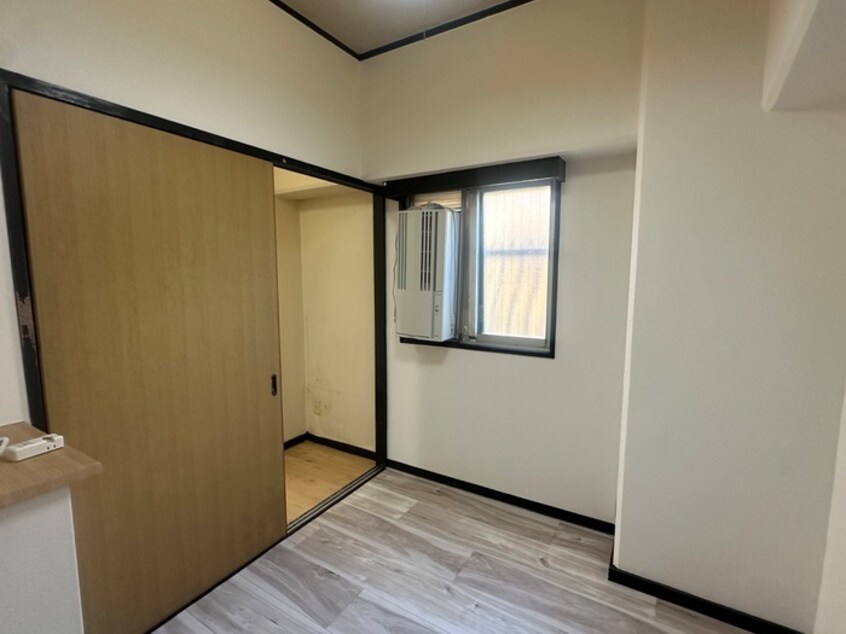 居室 宝東新ハイツ（301）