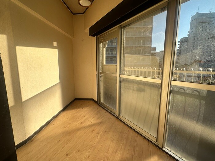 居室 宝東新ハイツ（301）