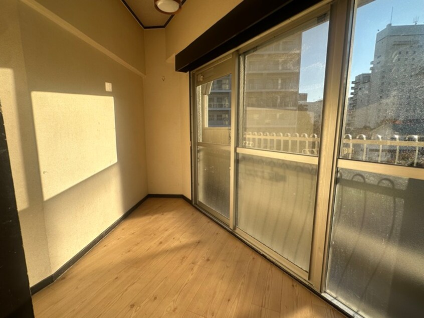 居室 宝東新ハイツ（301）