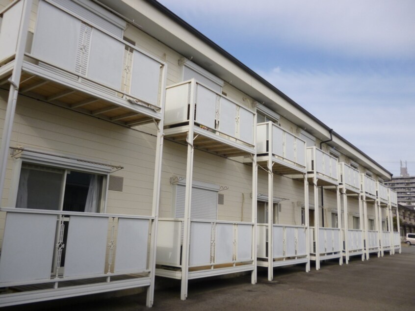 外観写真 Ｓｕｒｐｌｕｓ　Ｏｎｅ本田