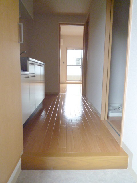 廊下 サンメゾン弘栄