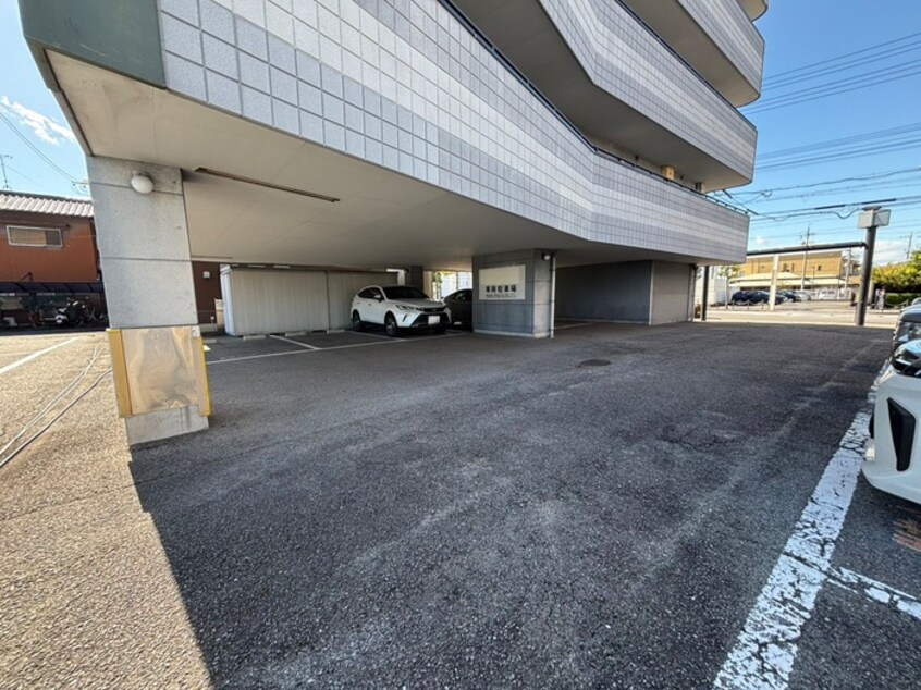 駐車場 タウンコート末広