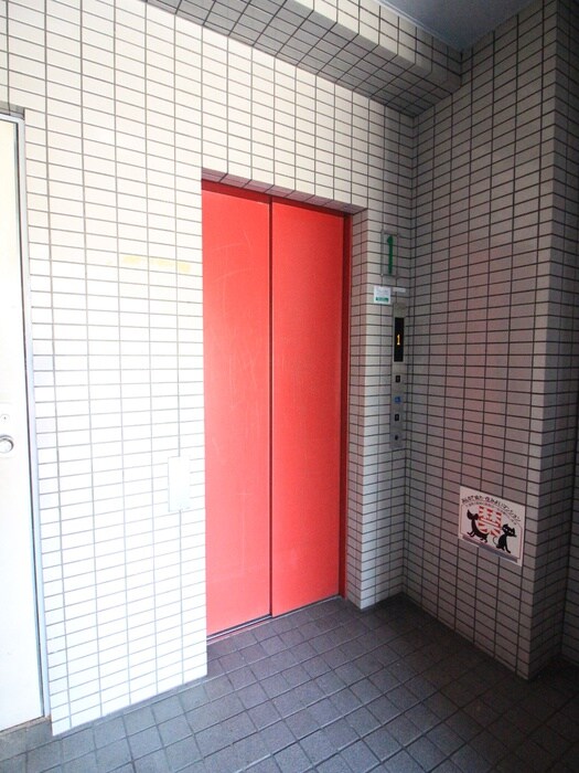 エントランス部分 メゾン・ド・ラステア