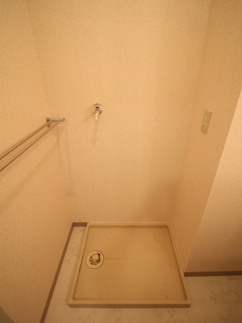 洗濯機置場 エスタシオン御器所