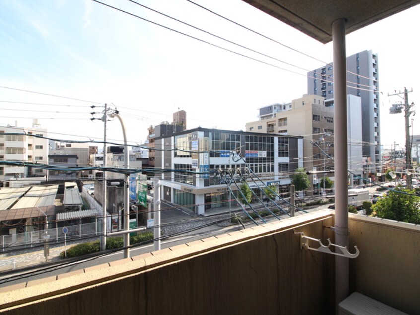 室内からの展望 エスタシオン御器所