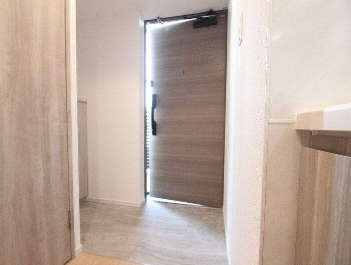 玄関 S-RESIDENCE堀田NorthⅡ