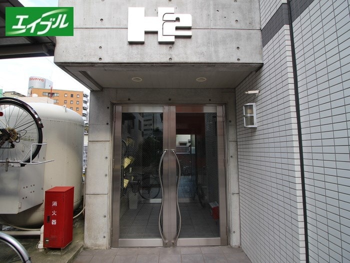 エントランス部分 H2