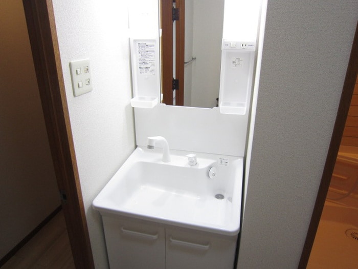 洗面 ステューディオ赤門