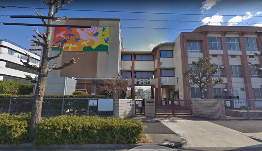 今池中学校(中学校/中等教育学校)まで562m 吹上ハイツ