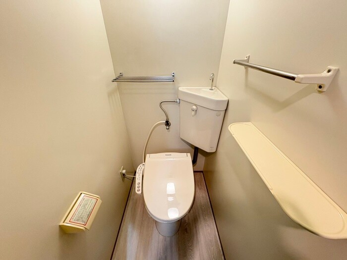 トイレ アル・ソーレ上前津