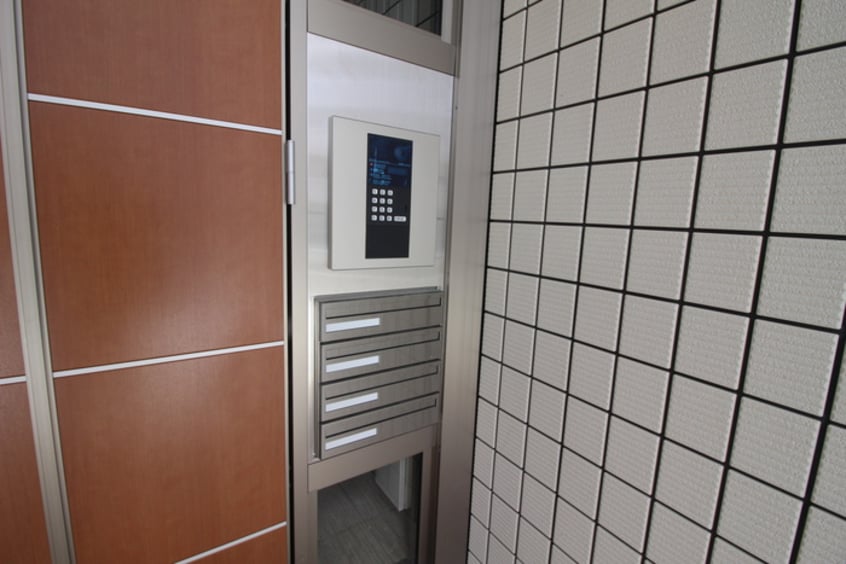 エントランス部分 ＷＩＴＨ　ＨＥＩＭ山之手