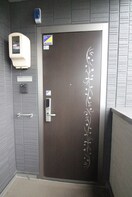 玄関 ウィング・マレ