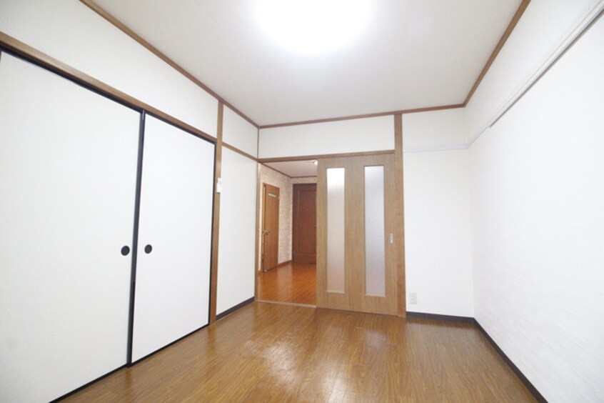 居室 いずみハイツ