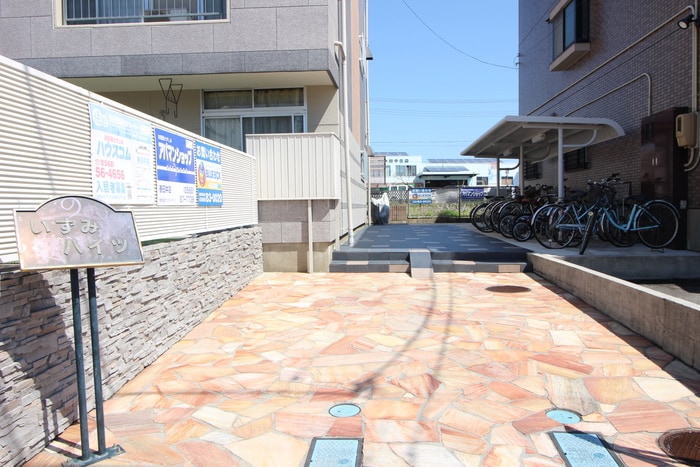 エントランス部分 いずみハイツ