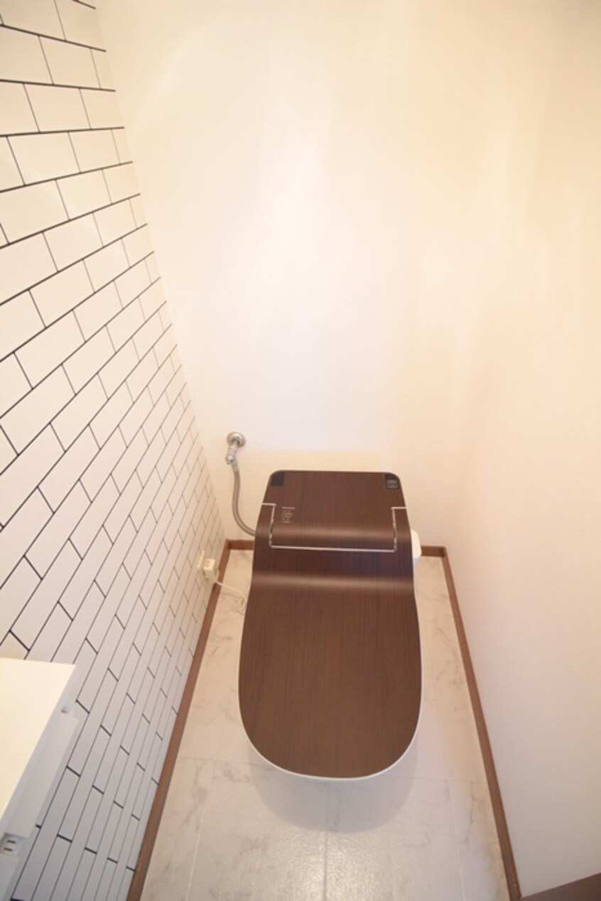 トイレ いずみハイツ