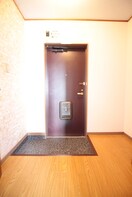 玄関 いずみハイツ