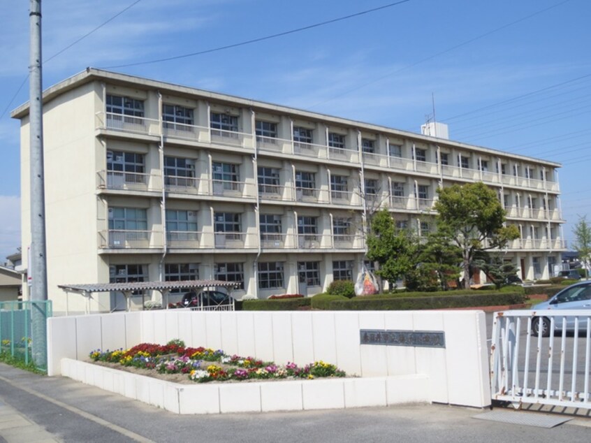 篠原小学校(小学校)まで540m いずみハイツ