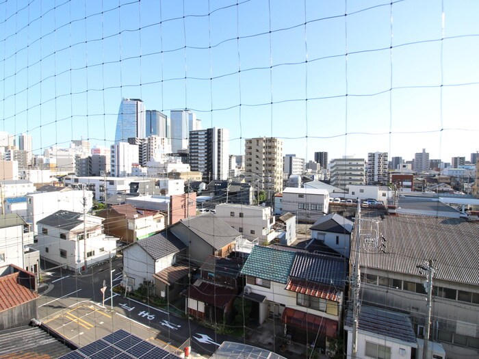 室内からの展望 亀島マンション