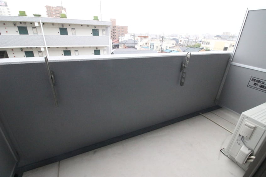 ベランダ・バルコニー メイプル岩塚本通