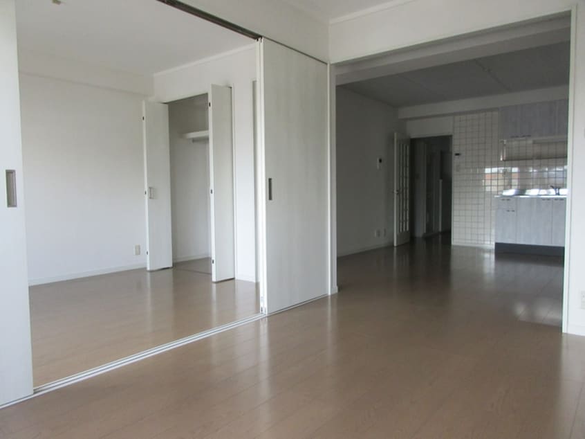 内観写真 ツインコ－ト