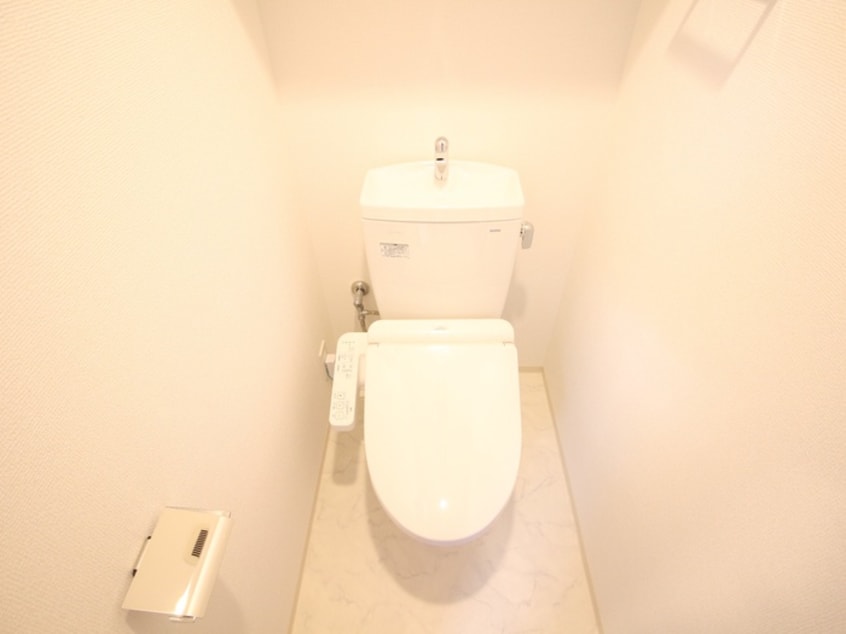 トイレ ｴｽﾃﾑｺｰﾄ名古屋金山ﾐｯﾄﾞｸﾛｽ