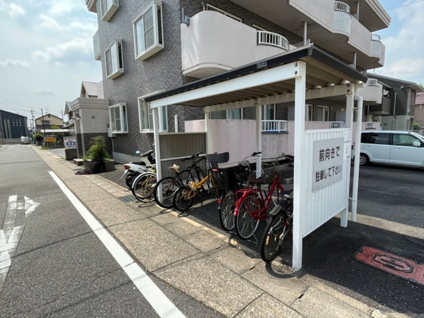 駐輪場 マンション清美