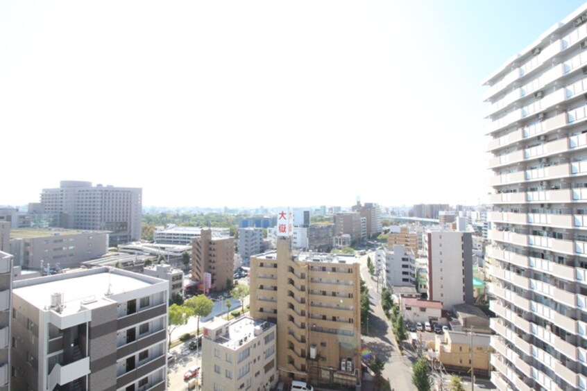 室内からの展望 インプルーブ鶴舞