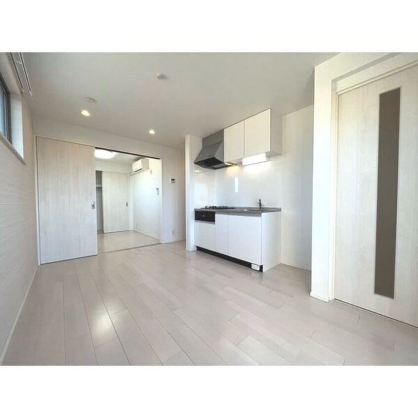 居室 ウイングストーム