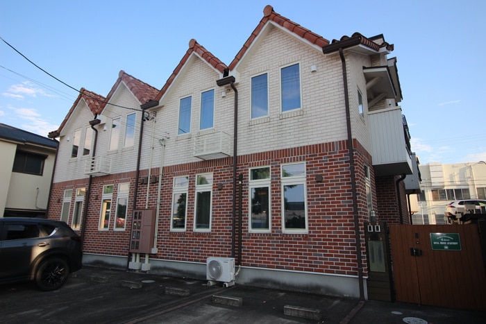 外観写真 ROYAL　BRICKS　APARTMENT　IV
