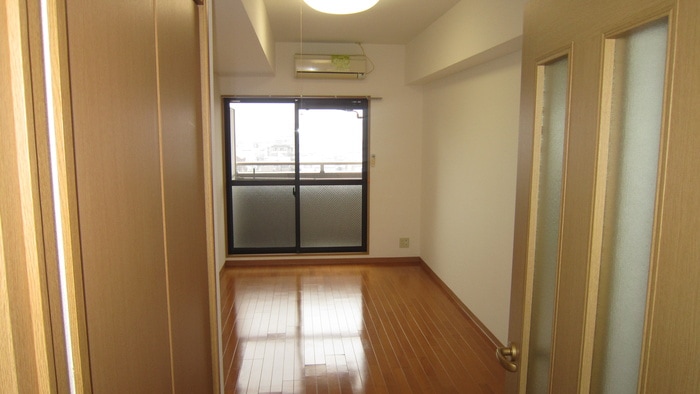 居室 グレイス今池