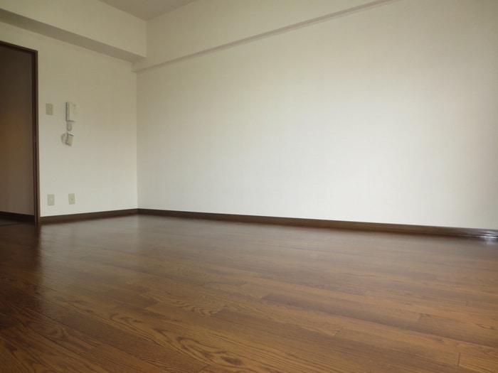 居室 ＷＩＮＧ青山