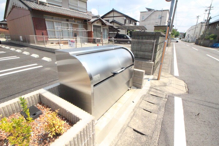 建物設備 ホワイトメゾン錦