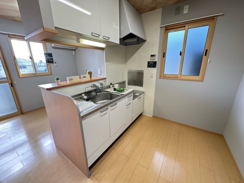 キッチン スピリア・ヒビツ　B