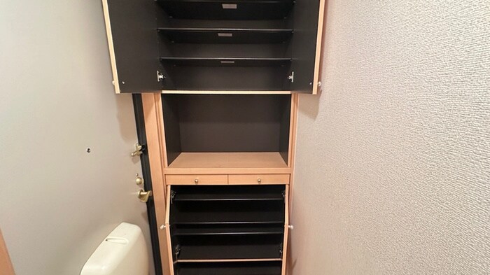 靴箱 スピリア・ヒビツ　B