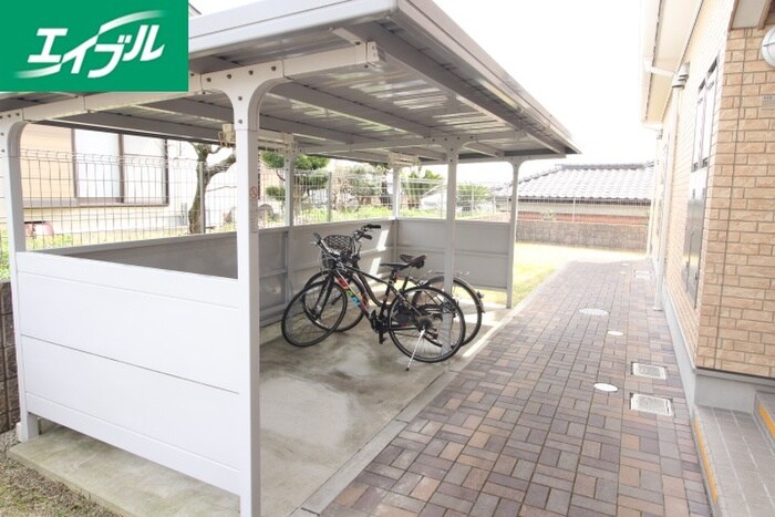 駐輪場 アスピリア常安B