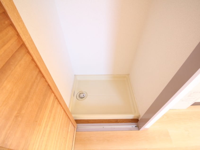 洗濯機置場 音羽壱番館