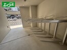 駐輪場 ホワイトメゾン新栄