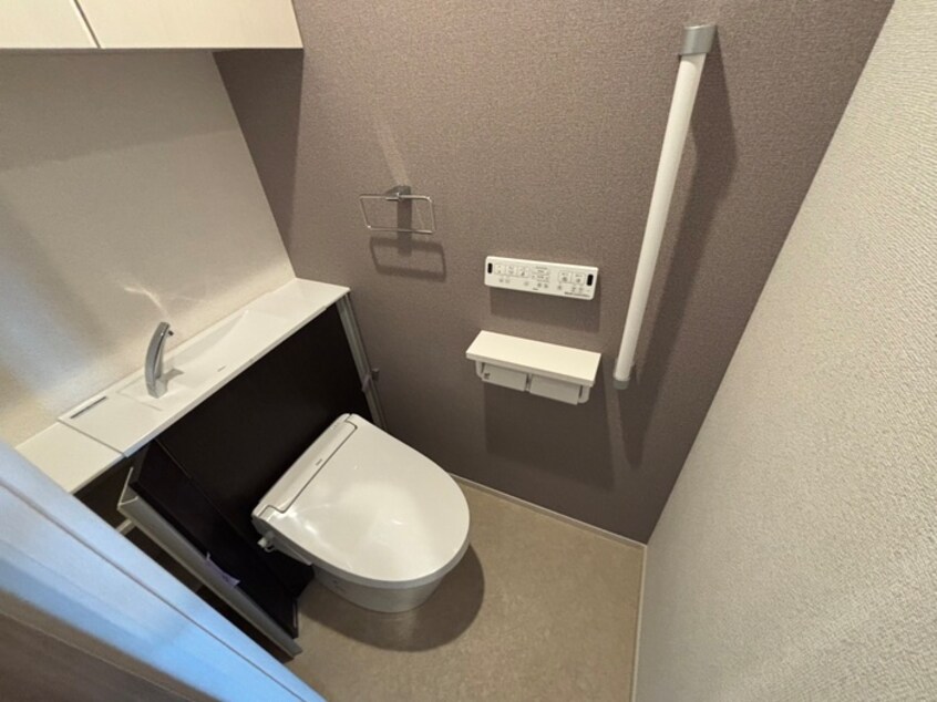 トイレ ホワイトメゾン新栄