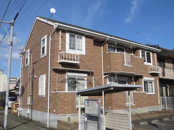 外観写真 ナリッシュＭ