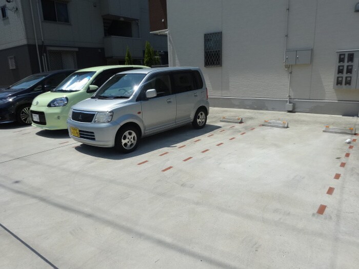 駐車場 グランシュールサウス