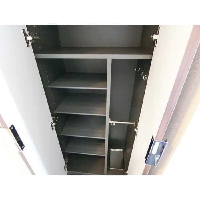 靴箱 プレサンスNAGOYAシティオ