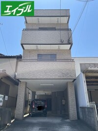 ア－バントリコンプレ－ル