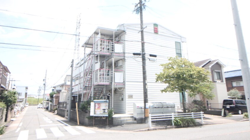 外観写真 アイリス鶴里