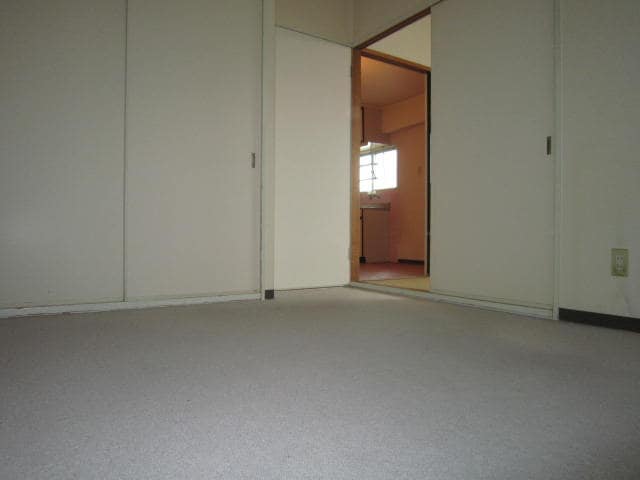 居室 コーラル志賀