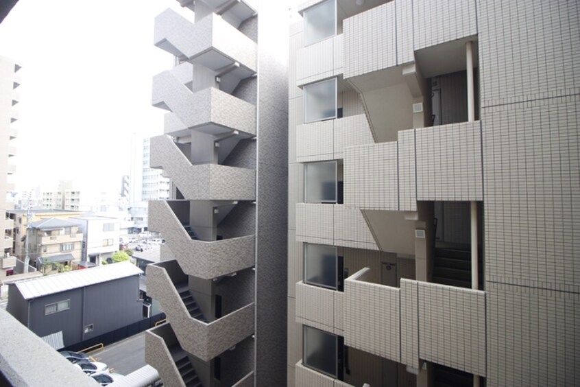 室内からの展望 コーラル志賀