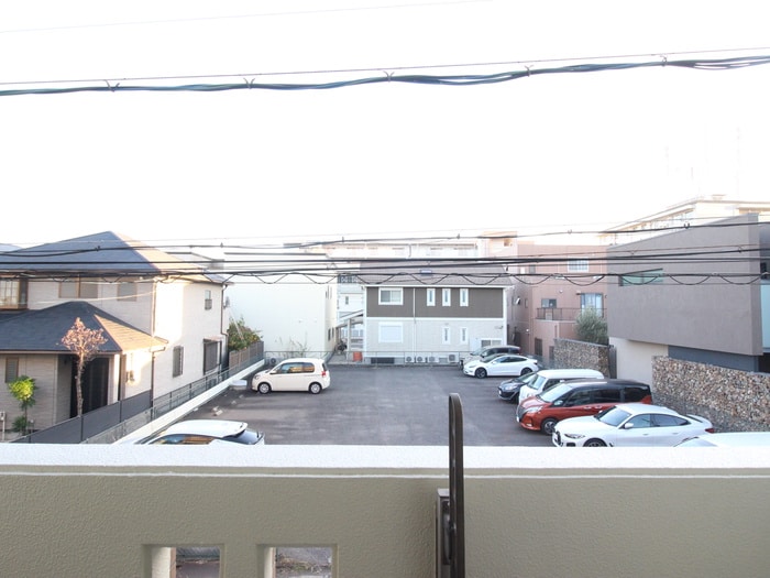 室内からの展望 サンハイム桜山