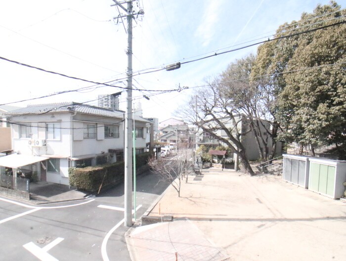 室内からの展望 トリスアパートメント