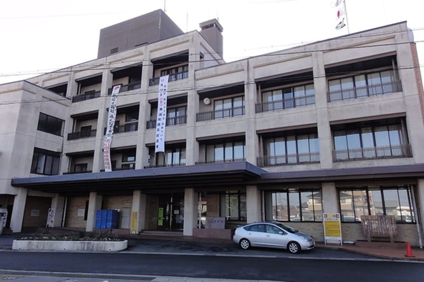 大治役場(役所)まで1600m アスカⅡ