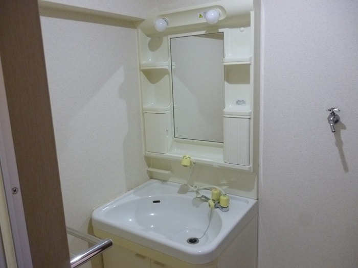 洗面 ファミ－ユ　DAISHIN